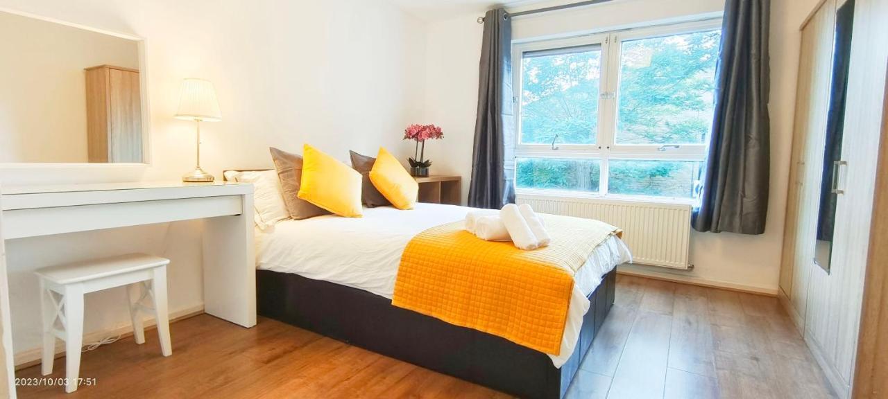 Villa Clapham Garden Near Battersea Park Londra Esterno foto